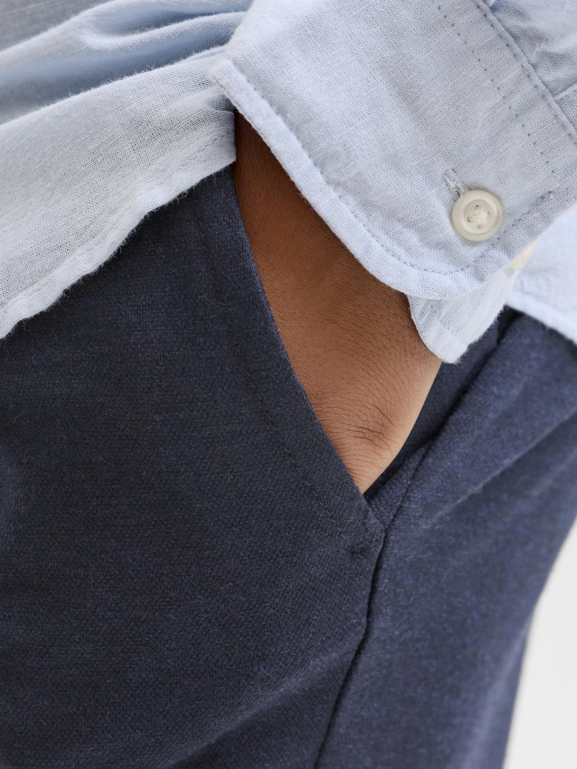 model_shot-detail